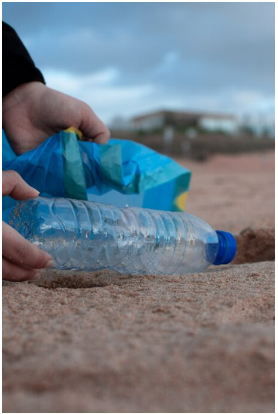 Your Definitive Guide to Plastic Free Month and Sustainable Snacking - Plastic Free 1